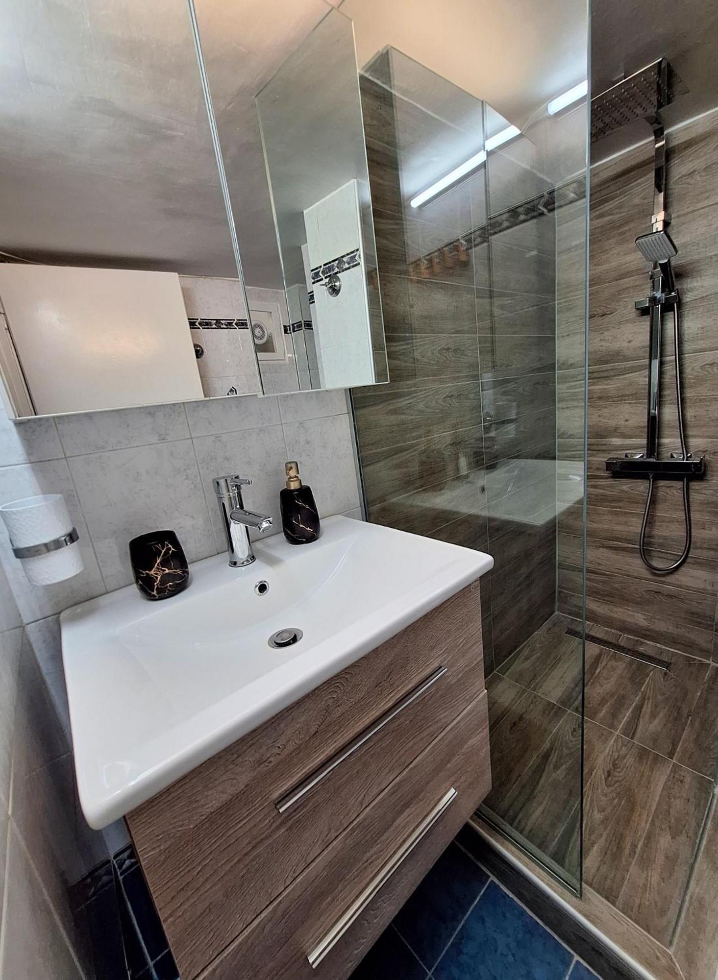 Cozy Apartment In The City Center سالونيك المظهر الخارجي الصورة